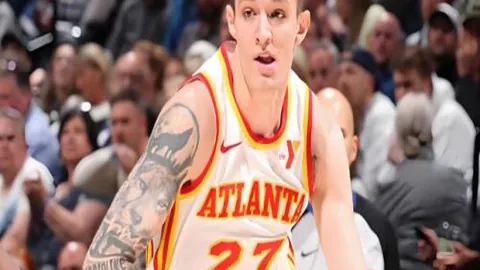 拜仁签约金玟哉，转会金5000万欧，合同至2028年